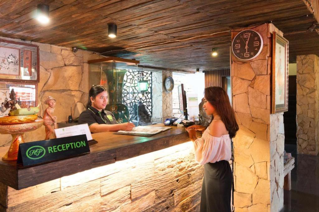 Hadi Poetra Hotel Kuta  Luaran gambar