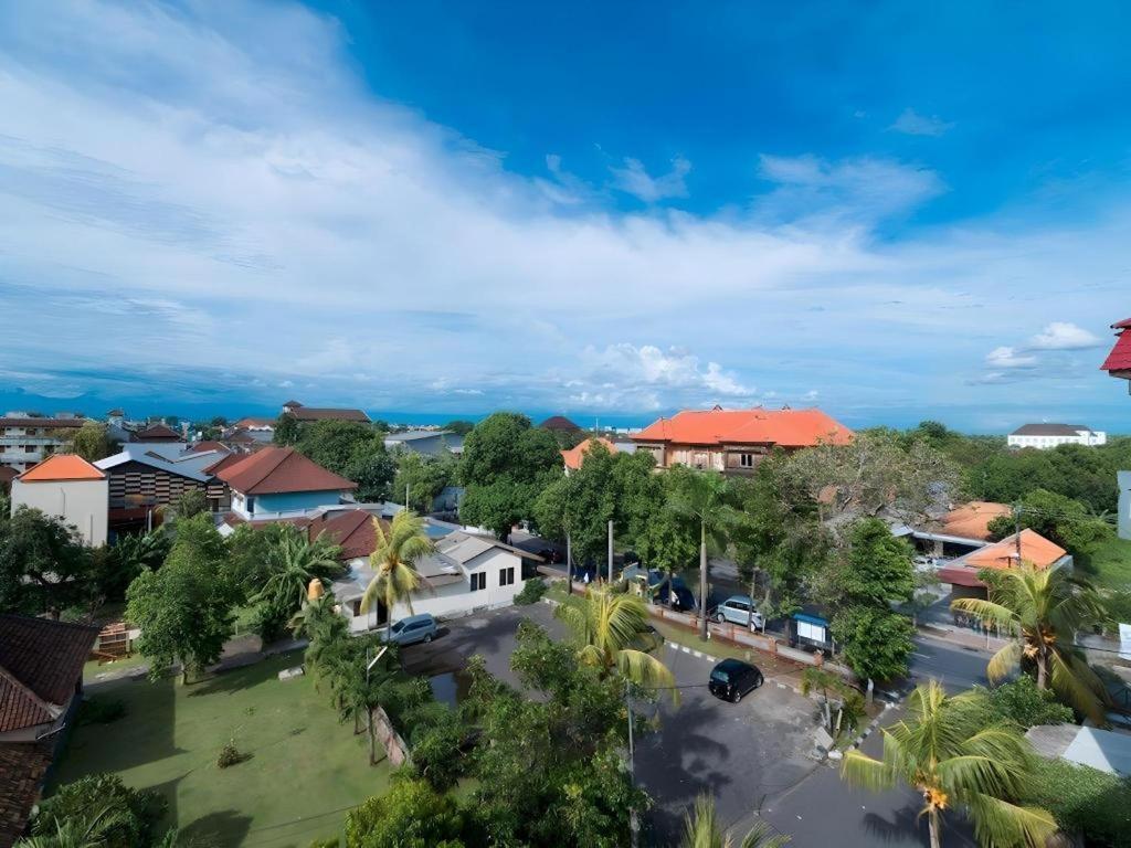 Hadi Poetra Hotel Kuta  Luaran gambar