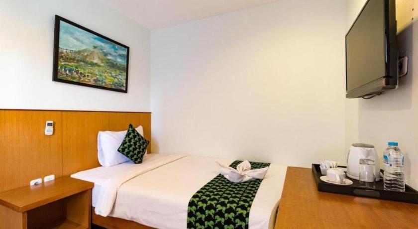 Hadi Poetra Hotel Kuta  Luaran gambar